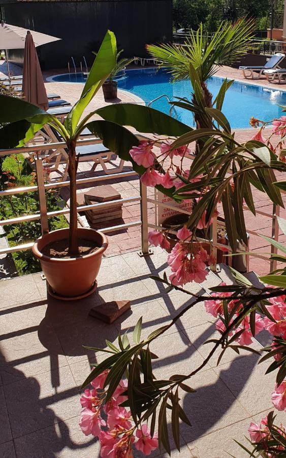 Апартамент Cacao Residence サニービーチ エクステリア 写真