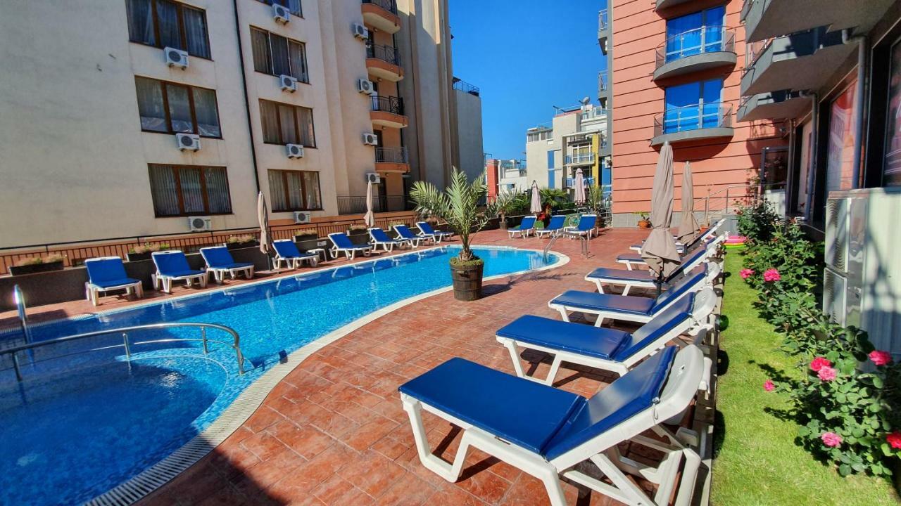 Апартамент Cacao Residence サニービーチ エクステリア 写真